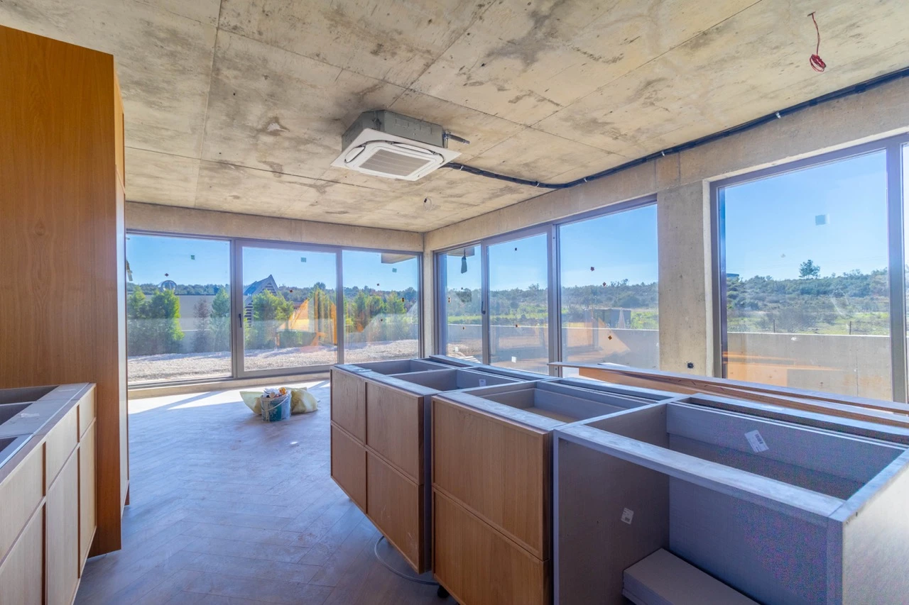 Çok Özel Mimarili 359 m2²,Lara Hille 400m2 Müstakil Havuzlu